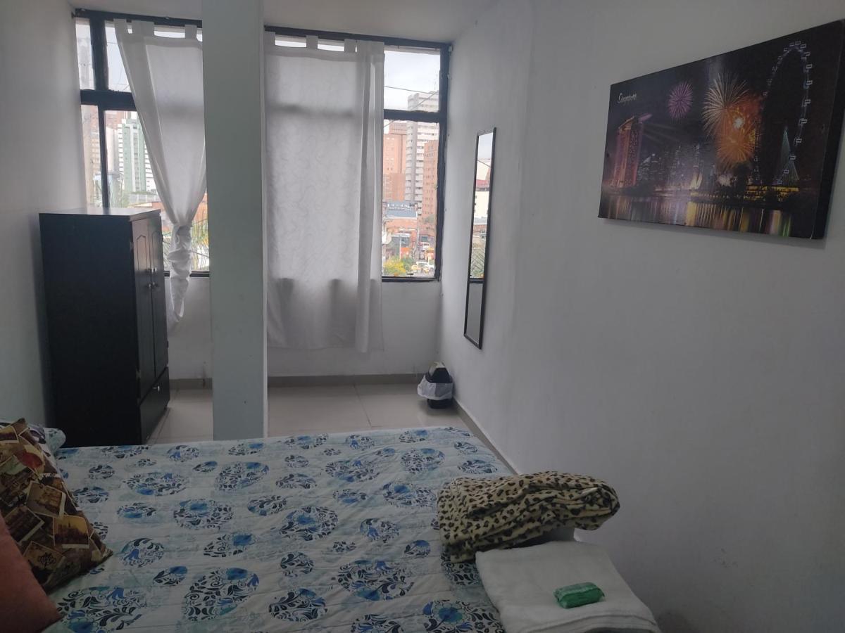 Hostal Komfort Μεντεγίν Εξωτερικό φωτογραφία